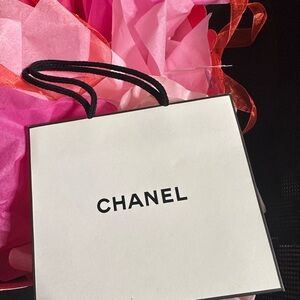 CHANEL Black and White Branded Gift Bag with Pink Tissue